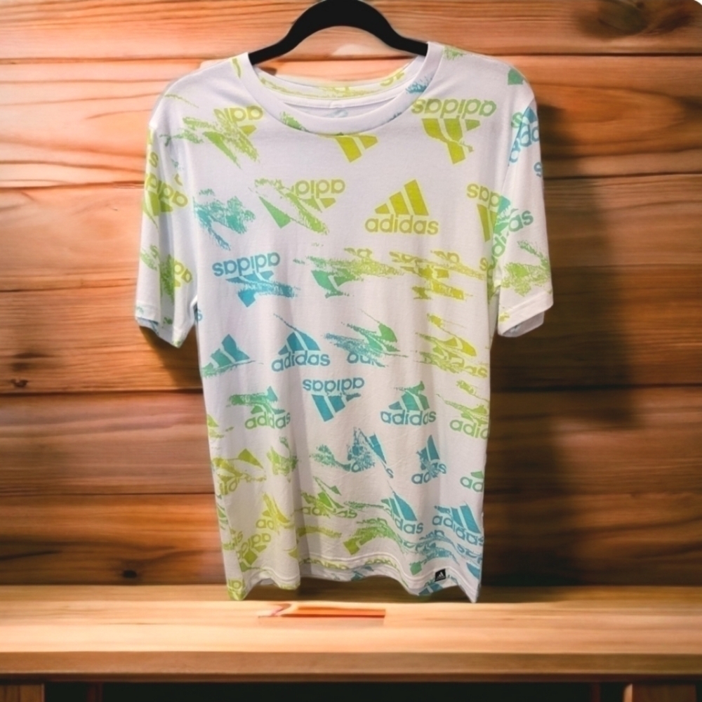 Addias Short Sleeve T-shirt NWT